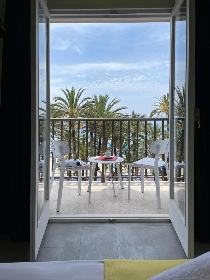 Casual Pop Art Benidorm Hotel Exterior photo